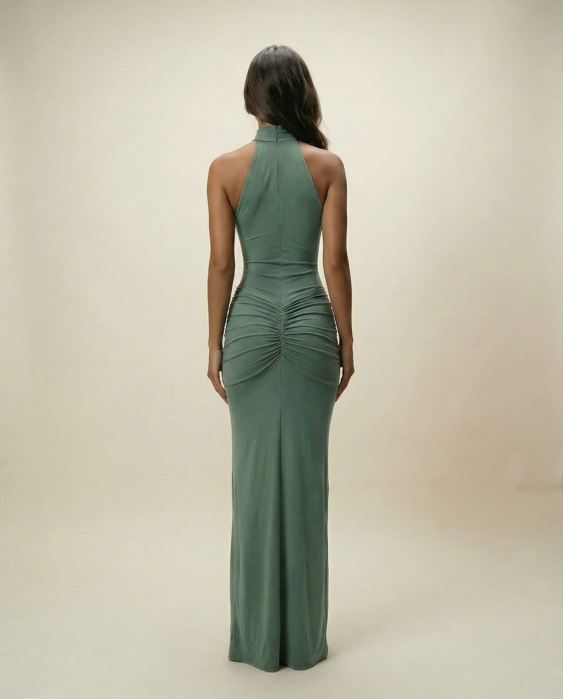 Cloud Wear SERENA – Sukienka Maxi z Marszczeniem i Zabudowaną Górą Szałwiowy